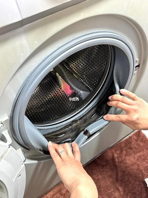 滚筒洗衣机橡胶圈发霉了怎么办。滚筒洗衣机出现故障怎么办