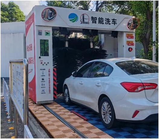 福州高速路出现智能无人值守自动洗车机，共享自助洗车机更加实惠