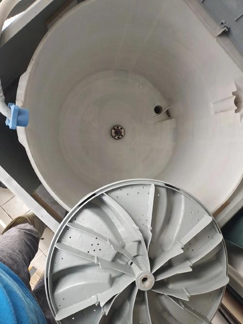 洗衣机故障维修大全波轮全自动洗衣机桶平衡盐水多少