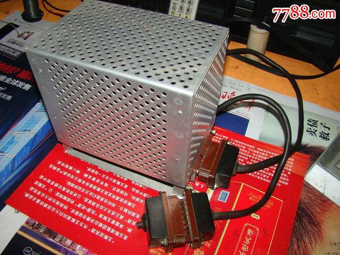 无线电史话1952年的两电子管式再生式短波接收器