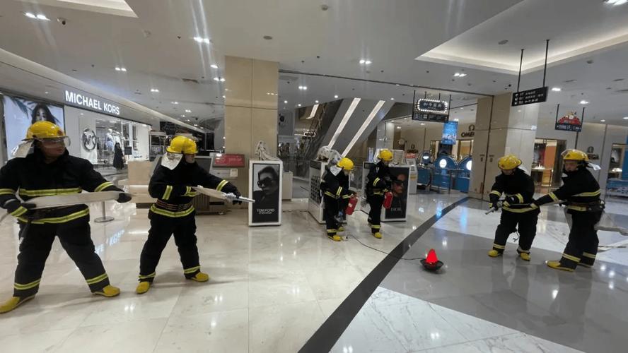模拟电器线路故障着火，北京丰台消防在大型商场举行消防演练