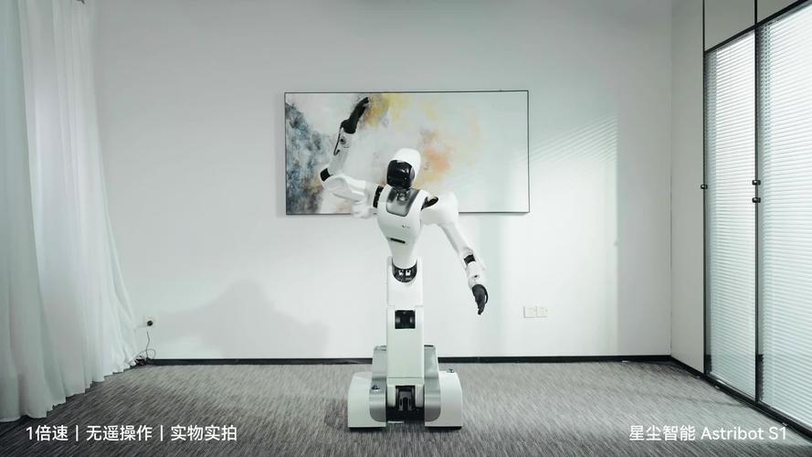 腾讯机器人1号位创业上得厅堂下得厨房，还会弹奏、跳舞、打篮球的机器人，你见过吗。