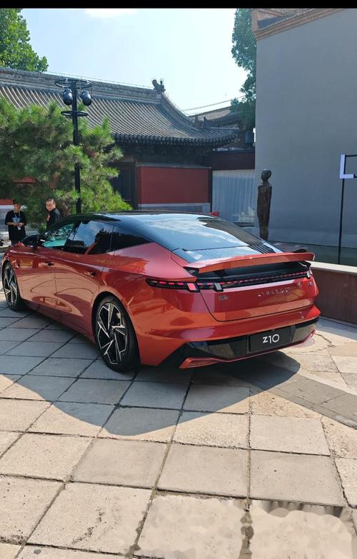 领克Z10将9月上旬开售FlymeAuto+双腔空气悬挂