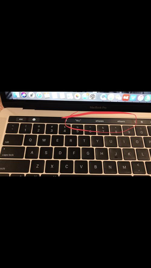 专利文档显示苹果希望在MacBookPro更多表面安装触摸屏
