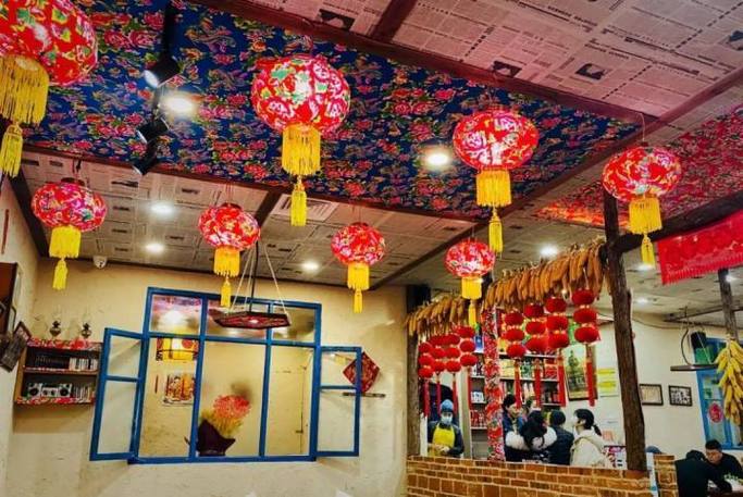 东北熏酱店：古韵盎然，匠心独运的装修艺术