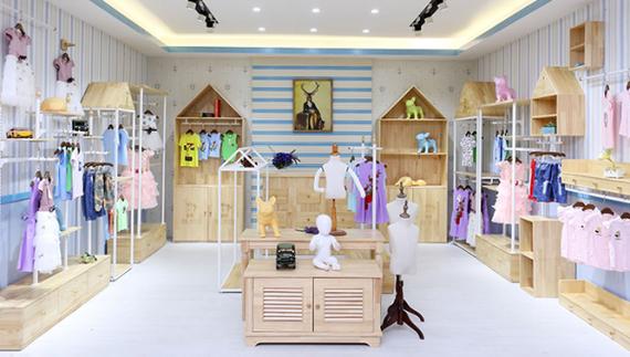 伊慧童装店：童趣盎然，匠心独运的儿童服饰空间