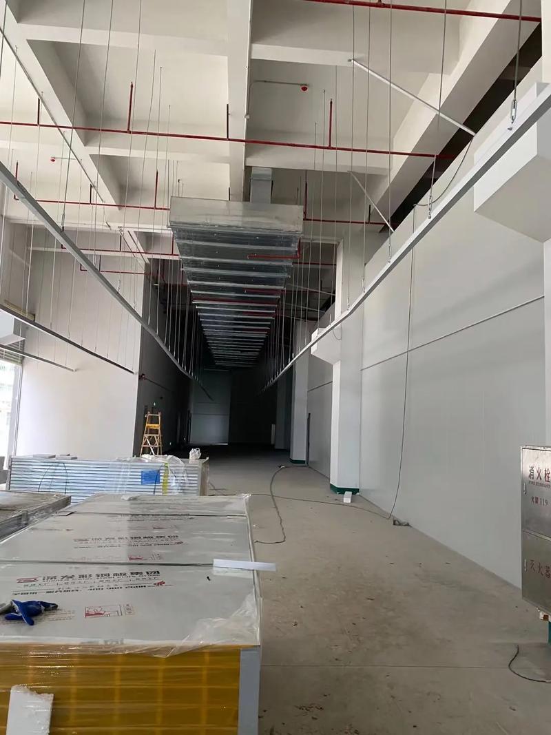 净化板在现代厂房装修中的重要作用与优势